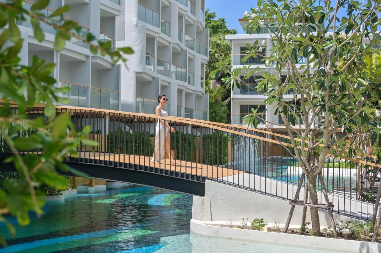 Andaman Embrace Patong, Phuket Hotel Exterior foto The bridge at the resort