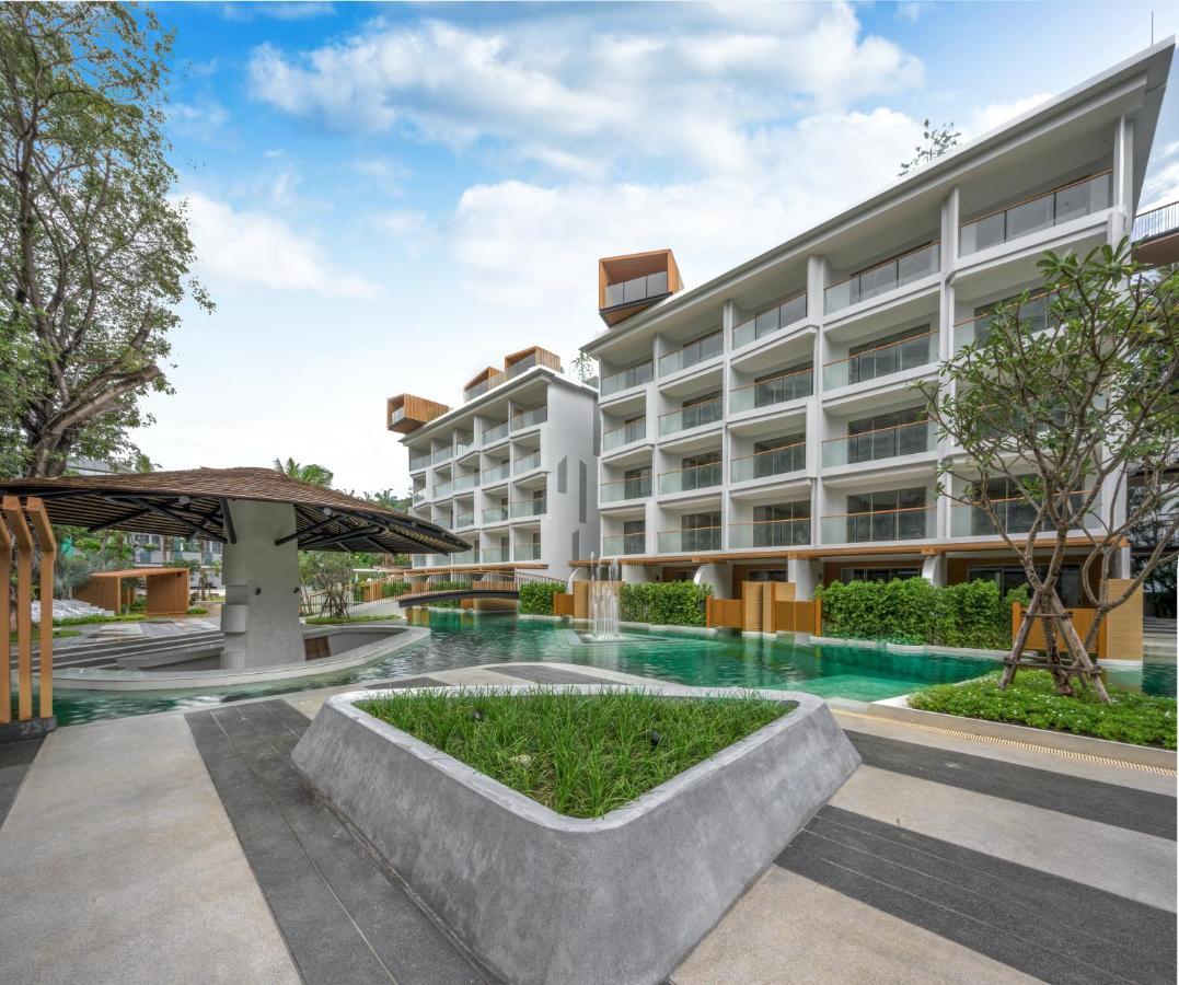Andaman Embrace Patong, Phuket Hotel Exterior foto The Village