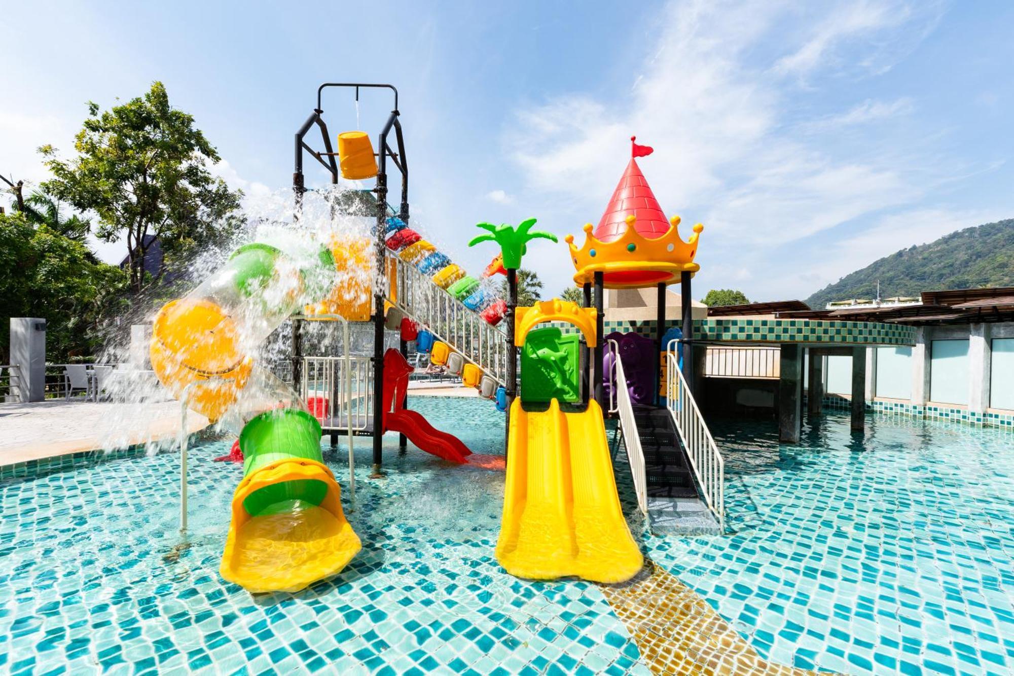 Andaman Embrace Patong, Phuket Hotel Exterior foto Water Park